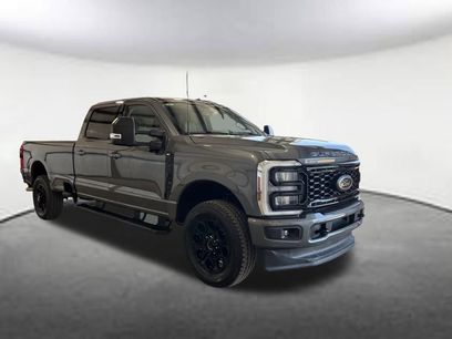 Used 2025 Ford F350 XLT w/ Black Appearance Package