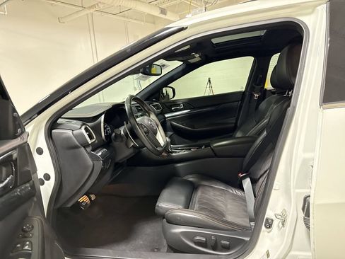 Used 2019 Nissan Maxima SR w/ Premium Package FWD image 21