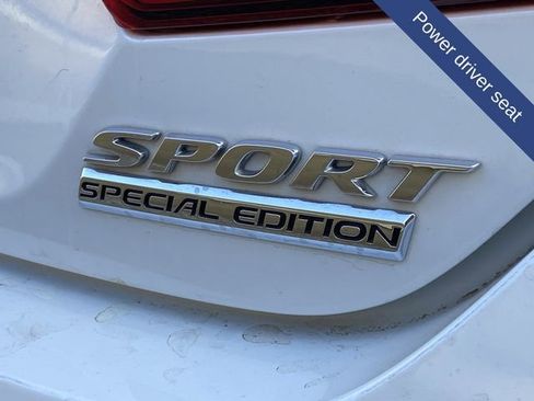 Used 2021 Honda Accord Sport Special Edition image 8