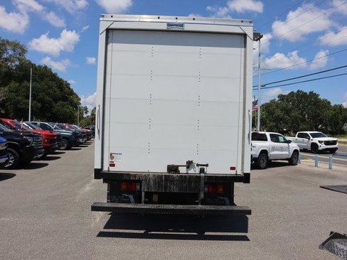 Used 2024 Chevrolet Low Cab Forward image 6