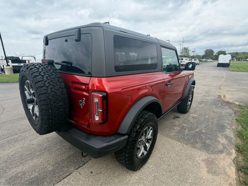 Used 2023 Ford Bronco Badlands AWD/4WD image 6