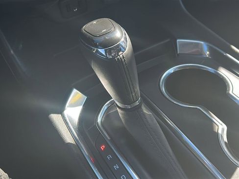 Certified 2019 Chevrolet Traverse LT image 25