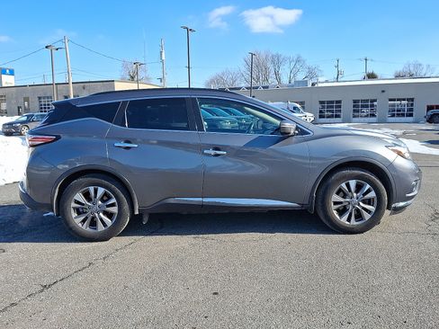 Used 2015 Nissan Murano SV w/ Premium Package image 8