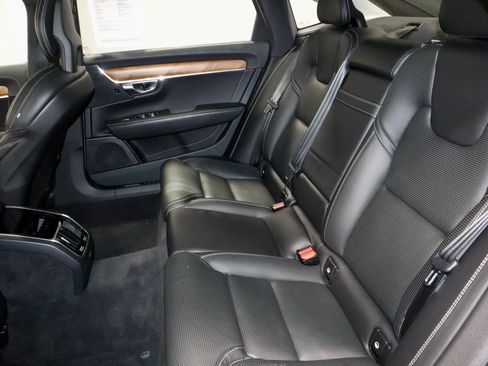 Used 2019 Volvo S90 T6 Inscription w/ Advanced Package image 22