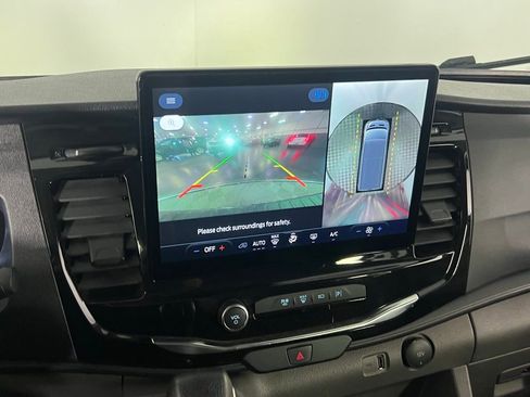 Used 2023 Ford Transit 350 XLT image 17