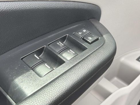 Used 2022 Honda Pilot EX-L image 19