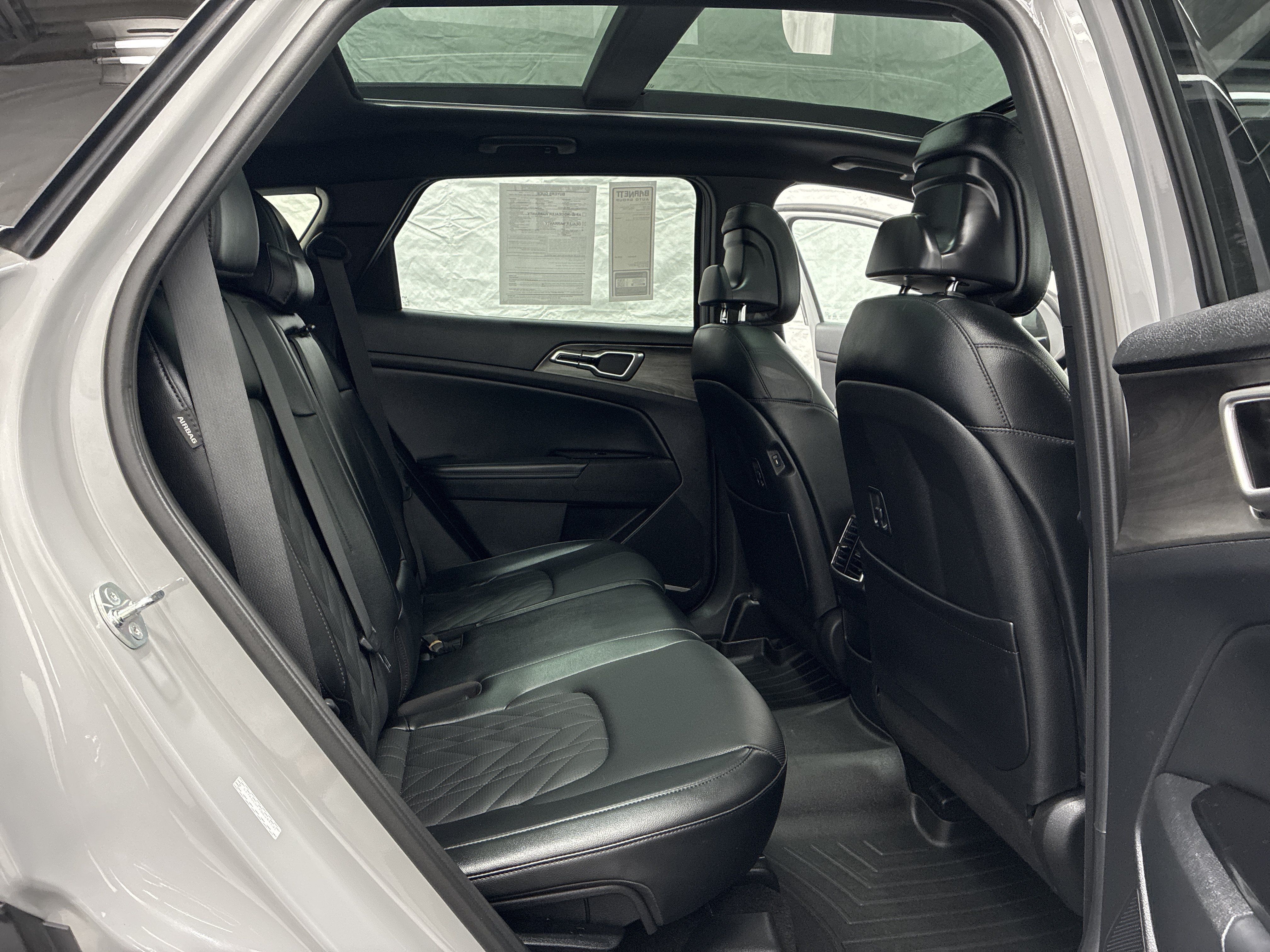 Certified 2025 Kia Sportage X-Line w/ Premium Package AWD/4WD image 9
