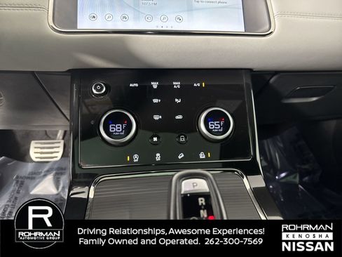 Used 2020 Land Rover Range Rover Evoque R-Dynamic S AWD/4WD image 9