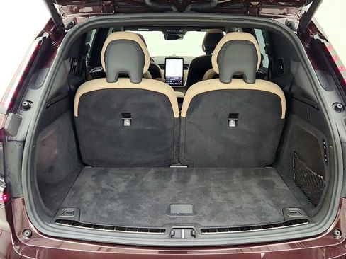 Used 2025 Volvo EX90 Ultra AWD/4WD image 21