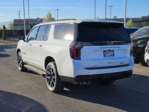 New 2026 Chevrolet Suburban RST w/ Sun And Tow Package AWD/4WD image 7