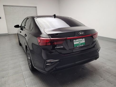 Used 2021 Kia Forte LXS FWD image 6