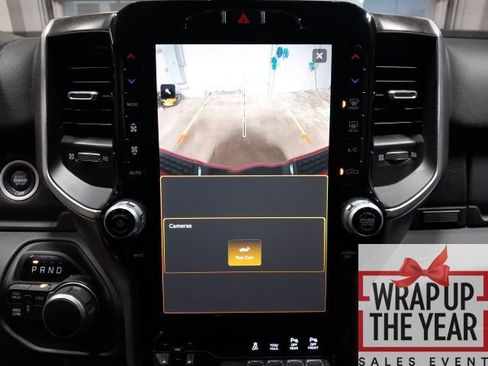 Used 2024 RAM 2500 Big Horn w/ Sport Appearance Package image 17