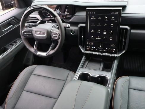 Certified 2025 GMC Acadia AT4 w/ Super Cruise Package image 14