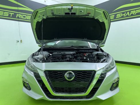 Used 2019 Nissan Altima 2.5 SL FWD image 4