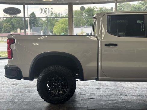 Used 2026 Chevrolet Silverado 1500 ZR2 w/ Dark Appearance Package AWD/4WD image 8