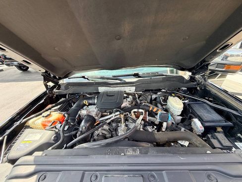 Used 2016 Chevrolet Silverado 2500 LTZ w/ Duramax Plus Package AWD/4WD image 41