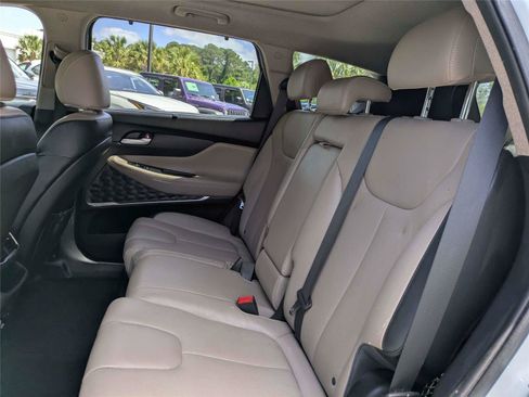 Used 2019 Hyundai Santa Fe FWD image 17