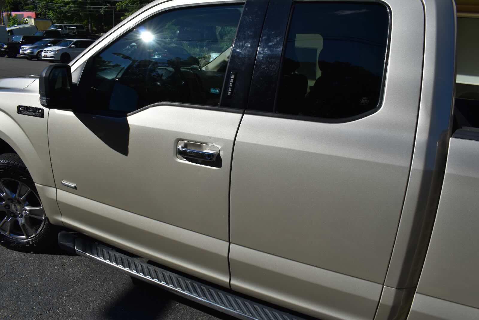 Used 2017 Ford F150 XLT w/ Equipment Group 302A Luxury RWD image 79