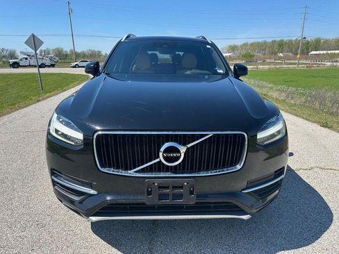 Used 2018 Volvo XC90 T6 Momentum w/ Momentum Plus Package AWD/4WD image 6