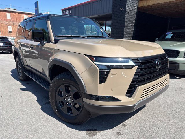 Used 2024 Lexus GX 550 AWD/4WD image 3