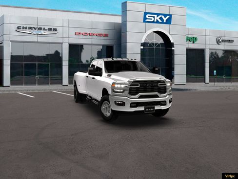 New 2026 RAM 3500 Tradesman image 16