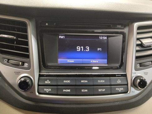 Used 2016 Hyundai Tucson SE w/ Option Group 12 FWD image 25