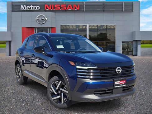 New 2026 Nissan Kicks SV image 1