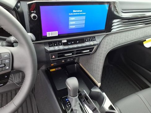 New 2026 Toyota Camry XLE image 17