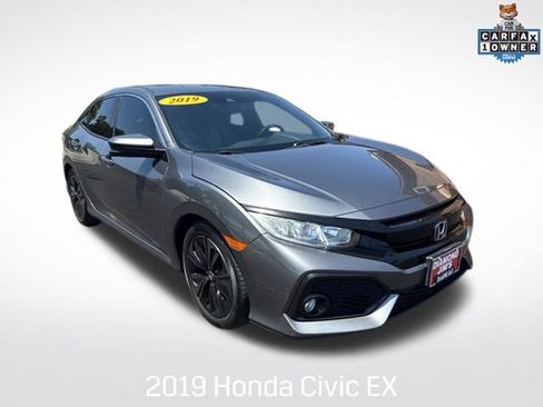 Used 2019 Honda Civic EX image 1
