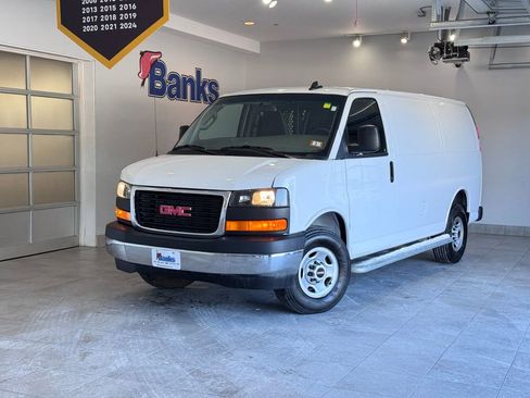 Used 2024 GMC Savana 2500 w/ Driver Convenience Package image 2