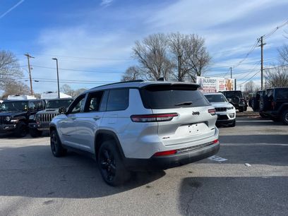 New 2025 Jeep Grand Cherokee L Limited w/ Black Appearance Package