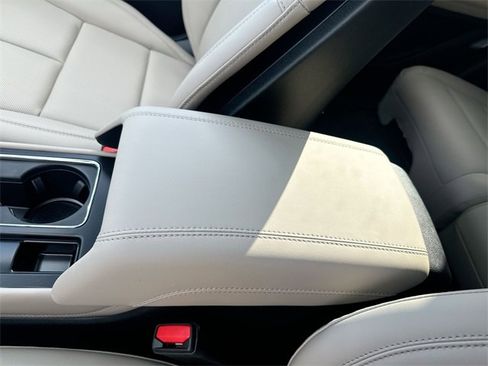 New 2026 Lincoln Corsair Premiere image 21