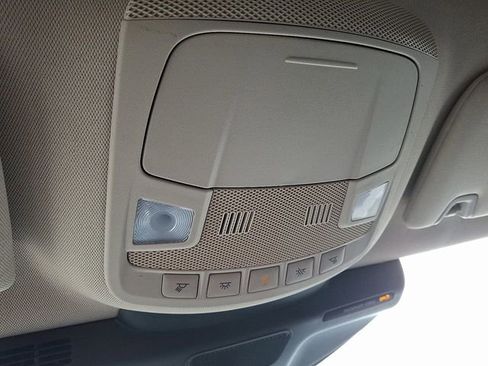 Used 2022 Lincoln Nautilus FWD image 26