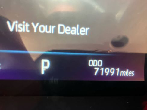 Used 2022 Toyota Camry XSE image 16