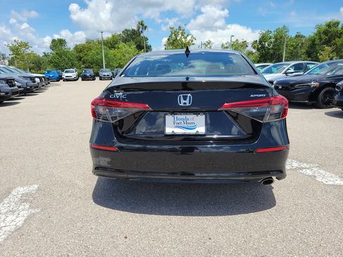 Used 2022 Honda Civic Sport image 5