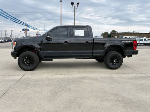 Used 2022 Ford F250 Lariat w/ Tremor Off-Road Package image 2