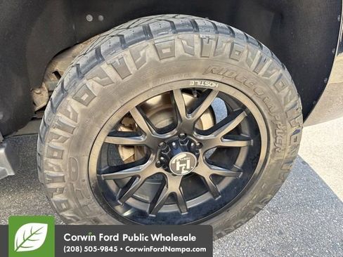 Used 2019 Chevrolet Tahoe LT AWD/4WD image 13