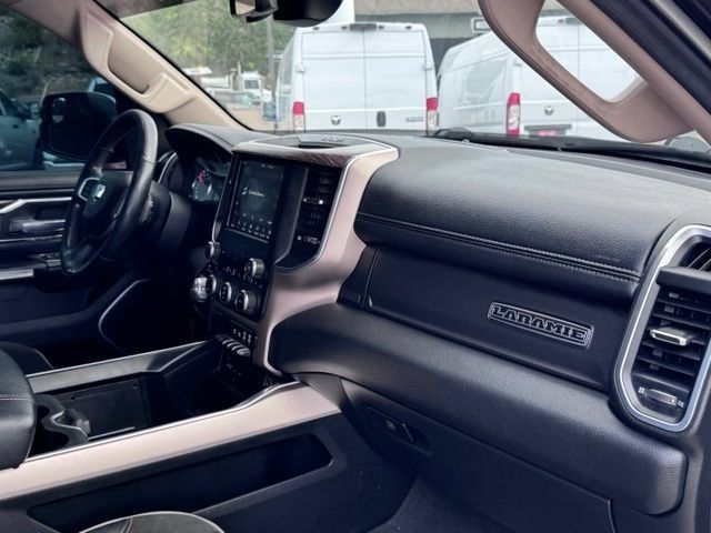 Used 2019 RAM 1500 Laramie AWD/4WD image 14