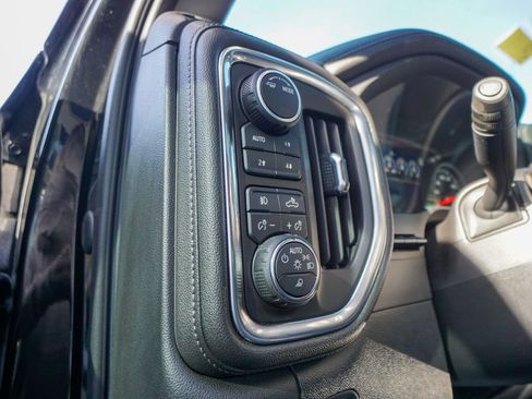 Used 2020 Chevrolet Silverado 2500 LTZ w/ LTZ Premium Package image 25