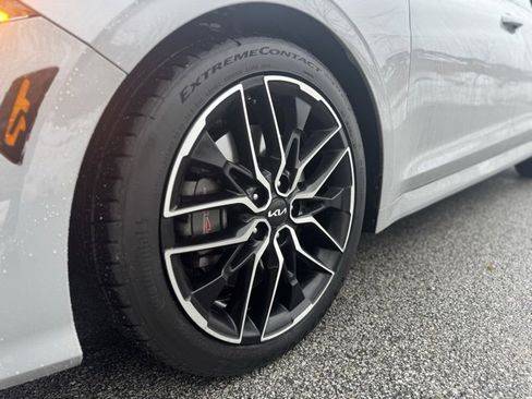 Used 2022 Kia K5 GT image 2