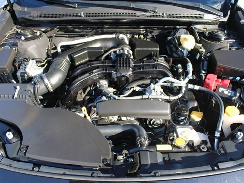 Used 2025 Subaru Legacy Premium image 32