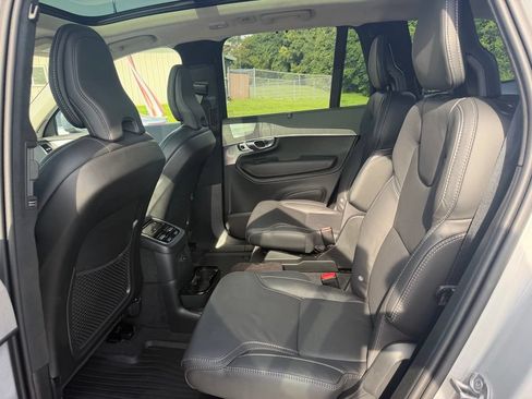 Used 2025 Volvo XC90 T8 Ultra AWD/4WD image 23