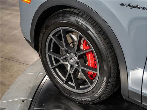 Certified 2026 Porsche Cayenne S image 16