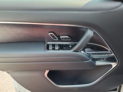 New 2026 Land Rover Range Rover SE AWD/4WD image 24