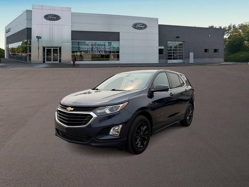 Used 2019 Chevrolet Equinox LT FWD image 1