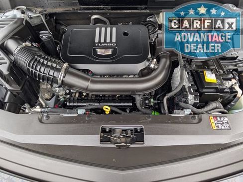 Used 2022 Cadillac XT6 Luxury w/ LPO, Floor Liner Package FWD image 35