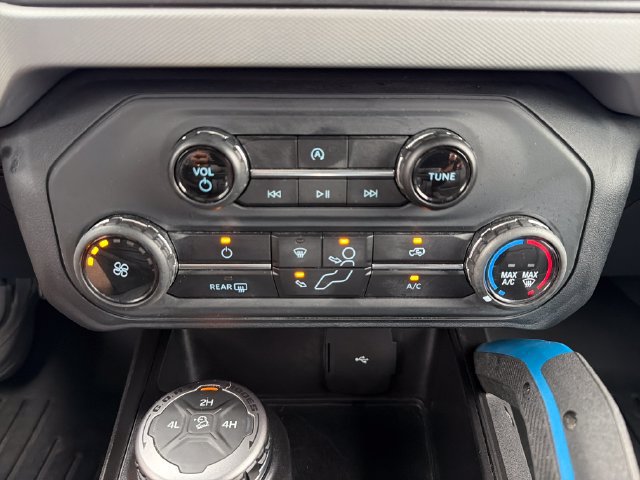 Used 2022 Ford Bronco Black Diamond AWD/4WD image 13