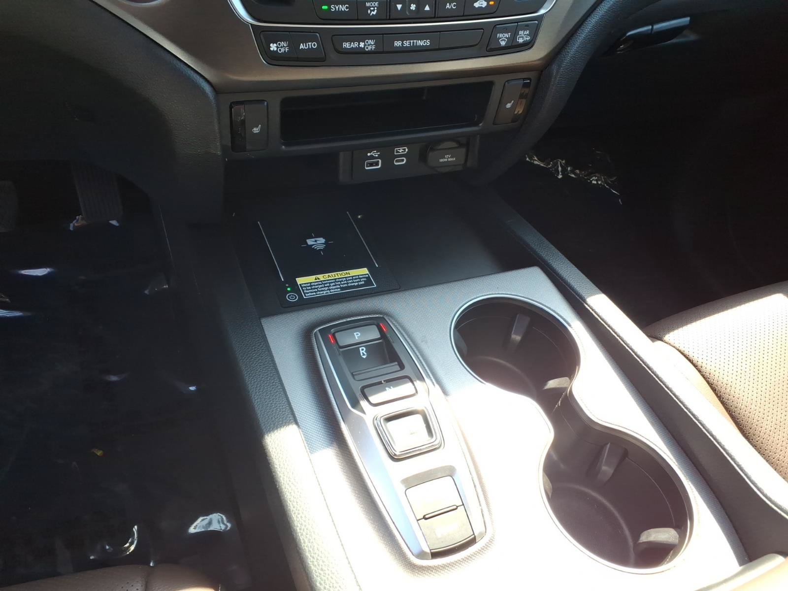 Used 2024 Honda Passport EX-L image 14