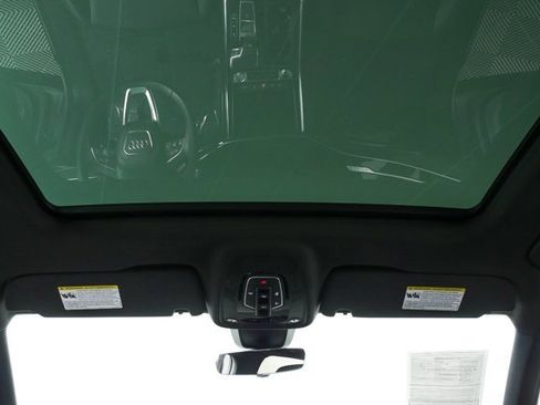 Used 2020 Audi Q7 3.0T Premium Plus w/ Premium Plus Package image 19