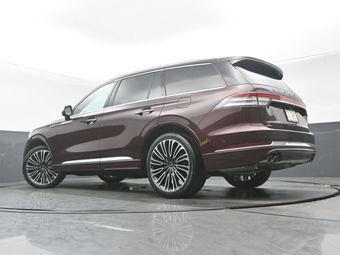 Used 2022 Lincoln Aviator Black Label image 31